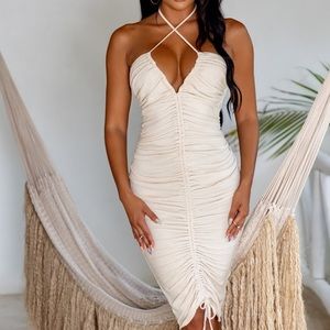 Club l london cream ruched midi dress